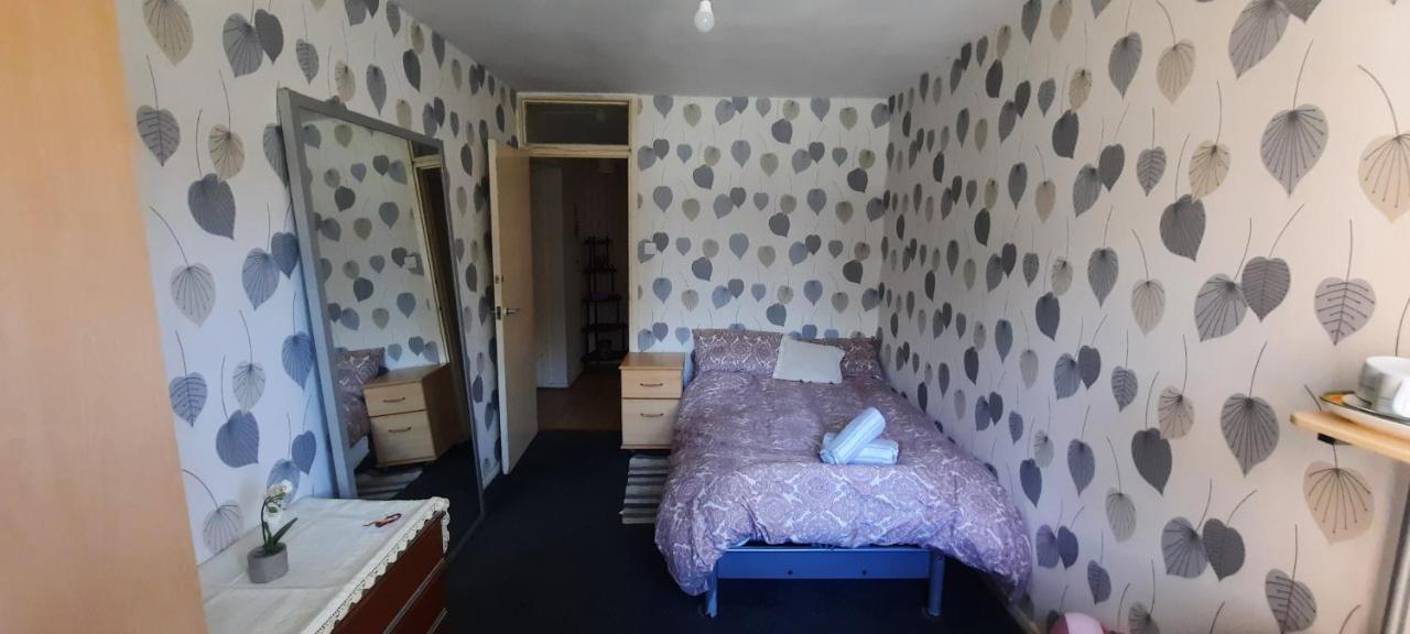 Double Bedroom In Liverpool Eksteriør billede